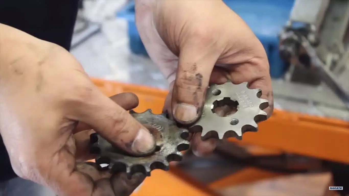 Como saber se é hora de trocar o kit relação da moto