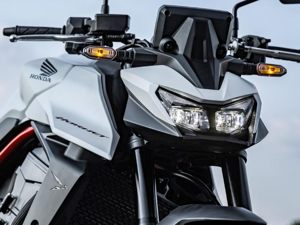 Nova Honda Hornet 750 2026