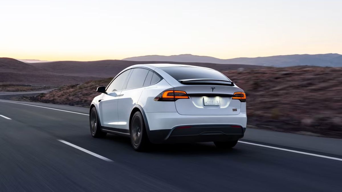 Prometeu revolução? Nova tecnologia da Tesla ainda não é a direção 100% autônoma