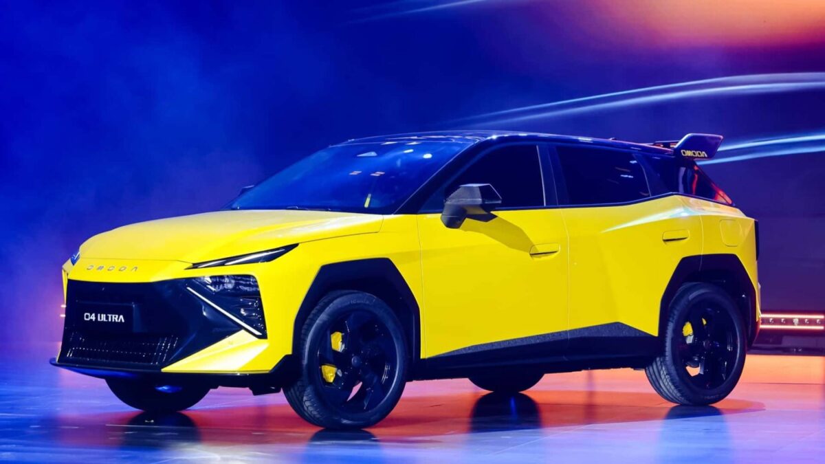 Novo Omoda 4 Ultra