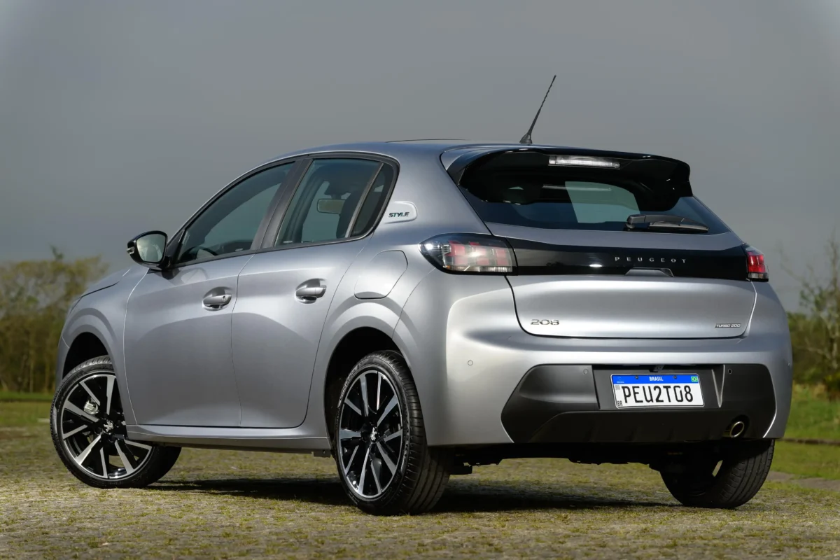 Carros melhores que BYD Dolphin Mini