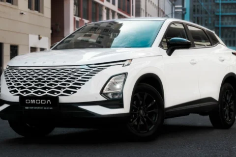 Pré-venda dos carros da Omoda começa com IPVA e seguro grátis