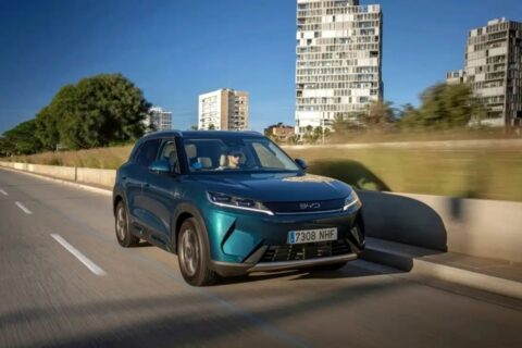 BYD apresenta SUV Atto 2 DM-i Híbrido Plug-in com mais de 1.000 km de autonomia
