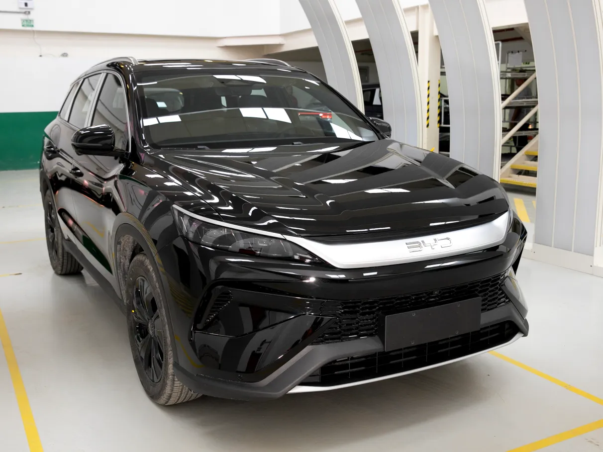 Novo BYD Song Pro híbrido flex chega à COP30 com visual inédito e missão especial