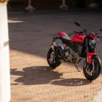 Nova Ducati Monster V2 entra em produção e pode chegar ao mercado em fevereiro de 2026