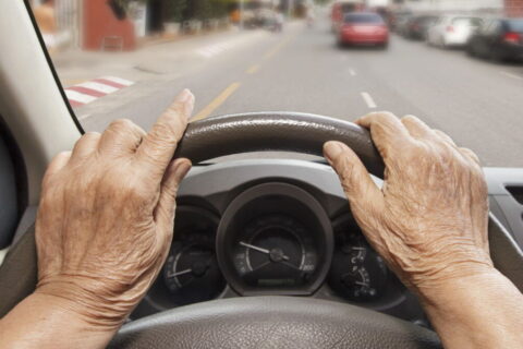 IPVA 2026 grátis para idosos é furada? Entenda o que é verdade e como obter isenção real