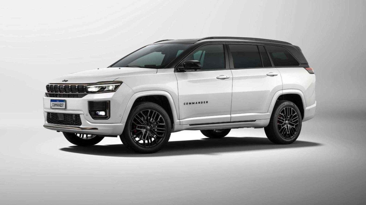Black Friday Jeep: Commander Longitude 7 lugares ganha desconto de R$ 25,3 mil