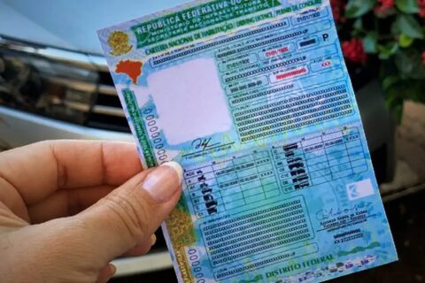 Adeus, autoescola? CNH de graça é confirmada para vários brasileiros; veja a lista
