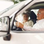 Atenção, motoristas 70+: entenda a “Validade Regressiva” da CNH e o exame médico rigoroso