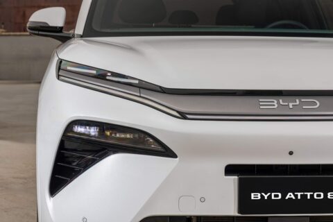 Novo BYD Atto 8 de 488 cv tem preços revelados e chega em 2026