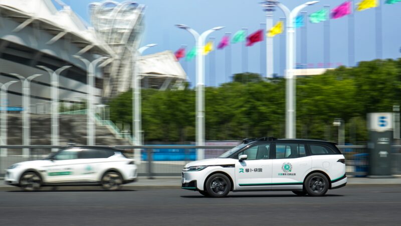 Lembra da Baidu? Serviço de robotáxis da empresa já ultrapassa 17 milhões de viagens