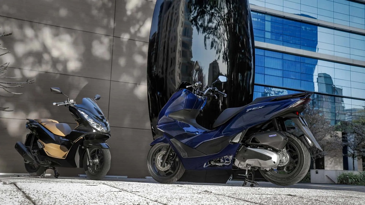 Ficha técnica da Honda PCX 2026: veja preços, consumo e todas as versões