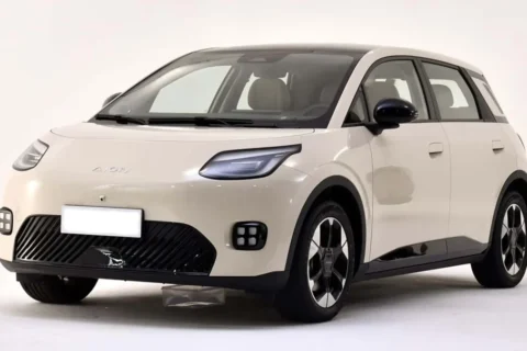 Carro popular do futuro: Aion UT Super EV chega com 500 km de autonomia a partir de R$ 38 mil