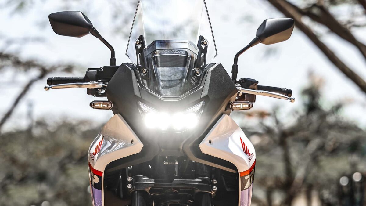 A lenda está de volta: Honda XL 750 Transalp 2026 é lançada no Brasil com espírito aventureiro