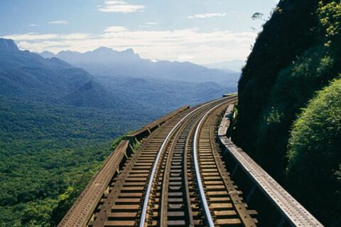 40 cidades e quase 14 horas: conheça a mais longa viagem de trem do Brasil