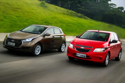 Duelo de usados: Hyundai HB20 1.0 (2015) vs. Chevrolet Onix 1.0 (2015)