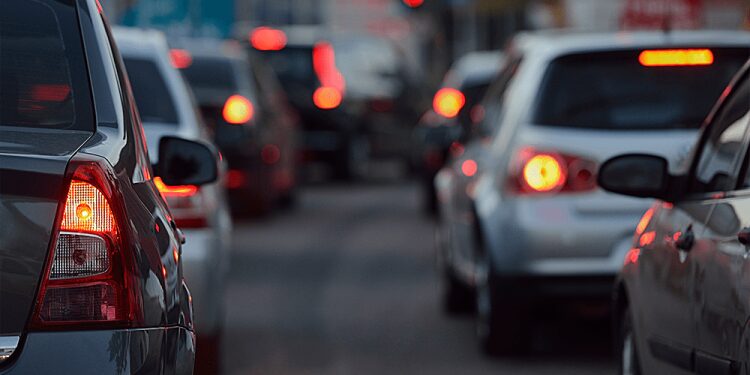 Multa para quem anda com o licenciamento vencido