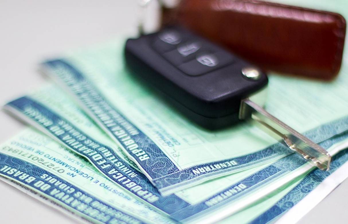 Quem está proibido de dirigir