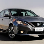 Vale a pena investir em um sedan seminovo? Análise completa do modelo Nissan de R$ 70 mil