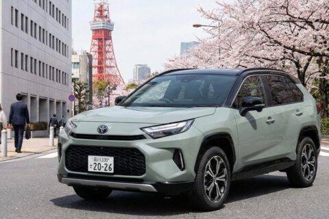 Toyota lança novo RAV4 2026: motor de 240 cv e preço equivalente a R$ 160 mil