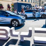 China acelera eletrificação: BYD domina mercado, mas startups ganham força