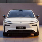 Corolla elétrico: Vazamento de fotos revela o Toyota bZ7 antes do lançamento