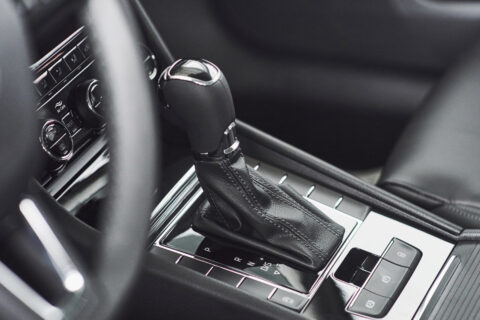 5 Carros com câmbio automático que valem a pena por até R$ 50 mil