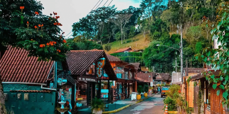 Procurando um bate e volta de carro? Conheça o refúgio perfeito entre São Paulo e Rio de Janeiro