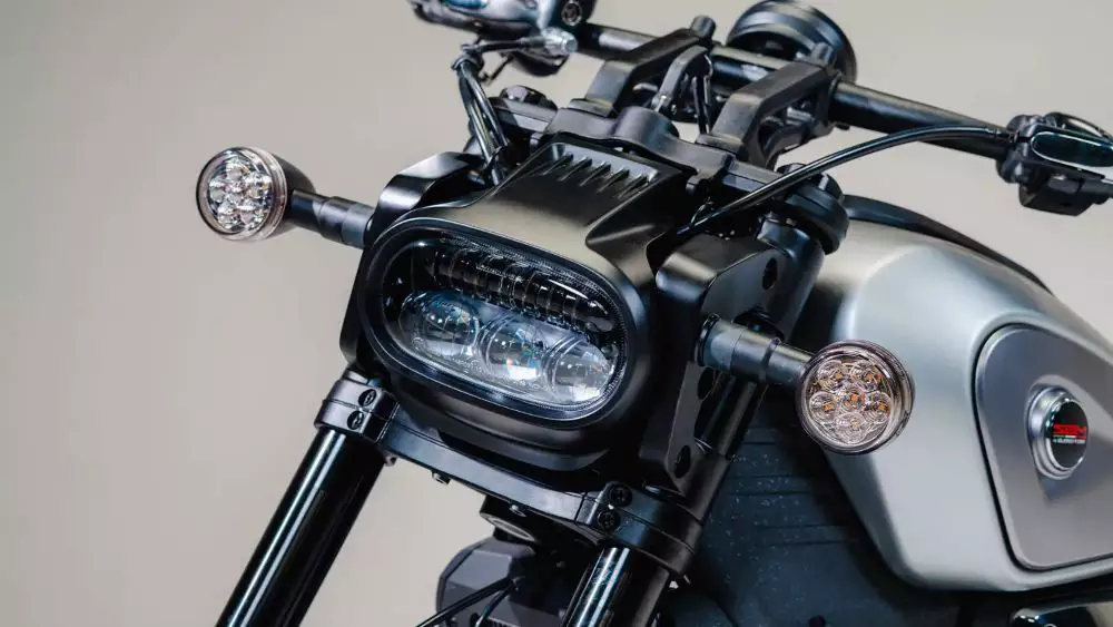 Shineray SBM 600V: a nova Custom Premium chega ao Brasil com potência e exclusividade