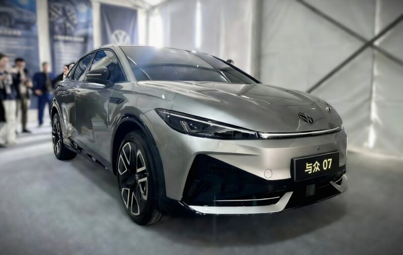 Volkswagen revela o ID. Unyx 07: sedã elétrico com 558 km de autonomia - Foto: YZ