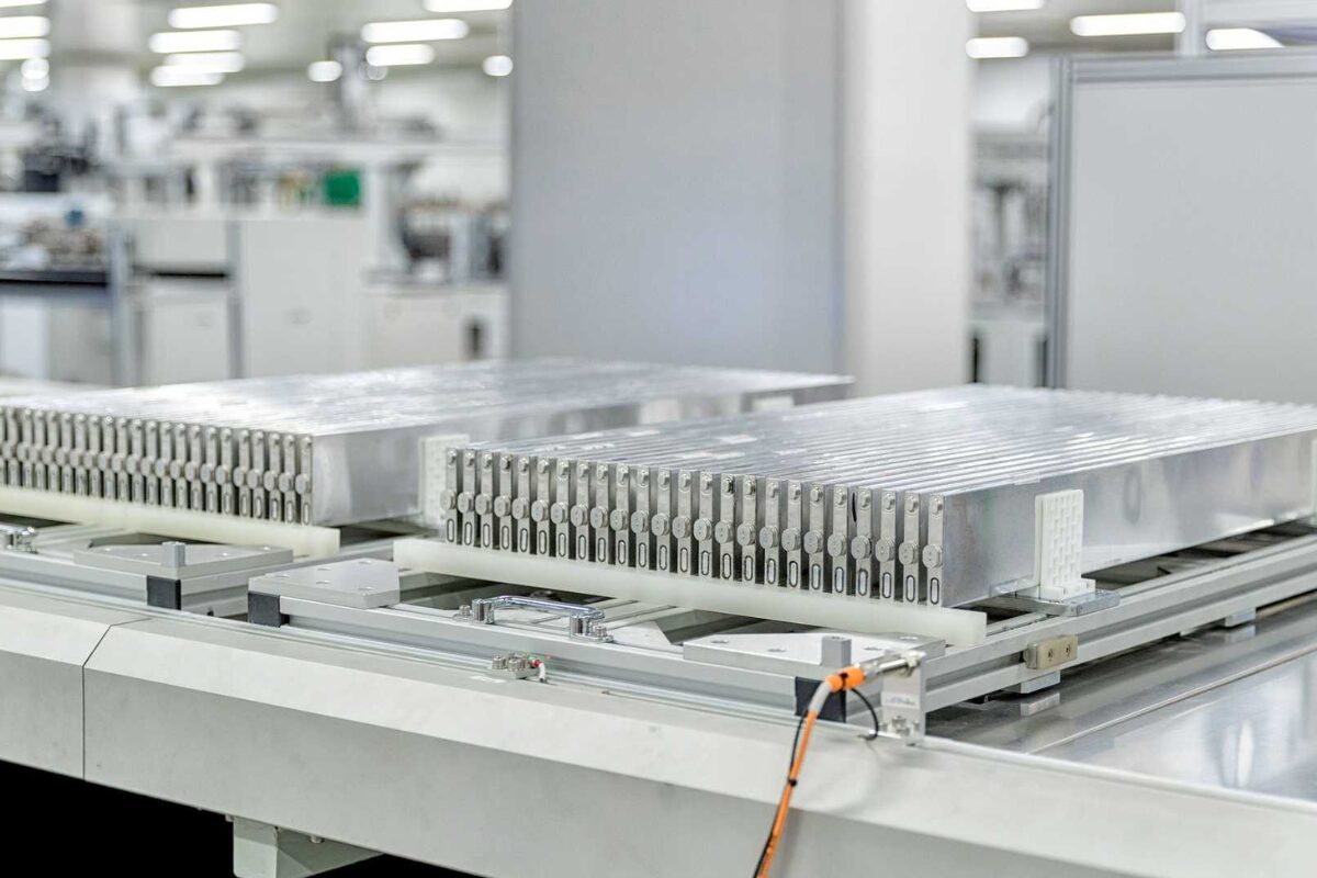 Bateria Blade uma das mais modernas do mundo - Foto; Divulgação