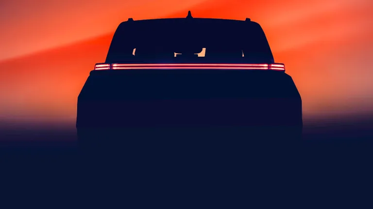 Teaser enigmático sugere a chegada de um Toyota SUV 100% elétrico