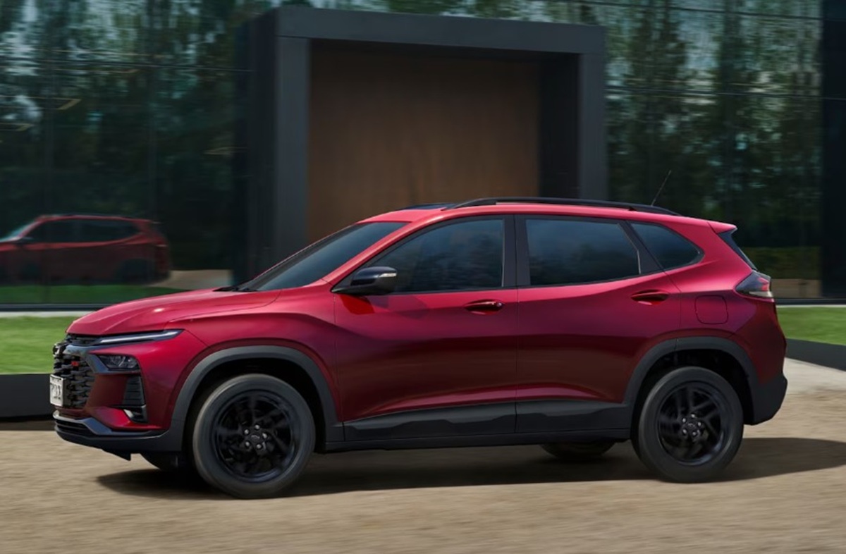 Chevrolet Tracker RS 2026 muda item polêmico após críticas de consumidores