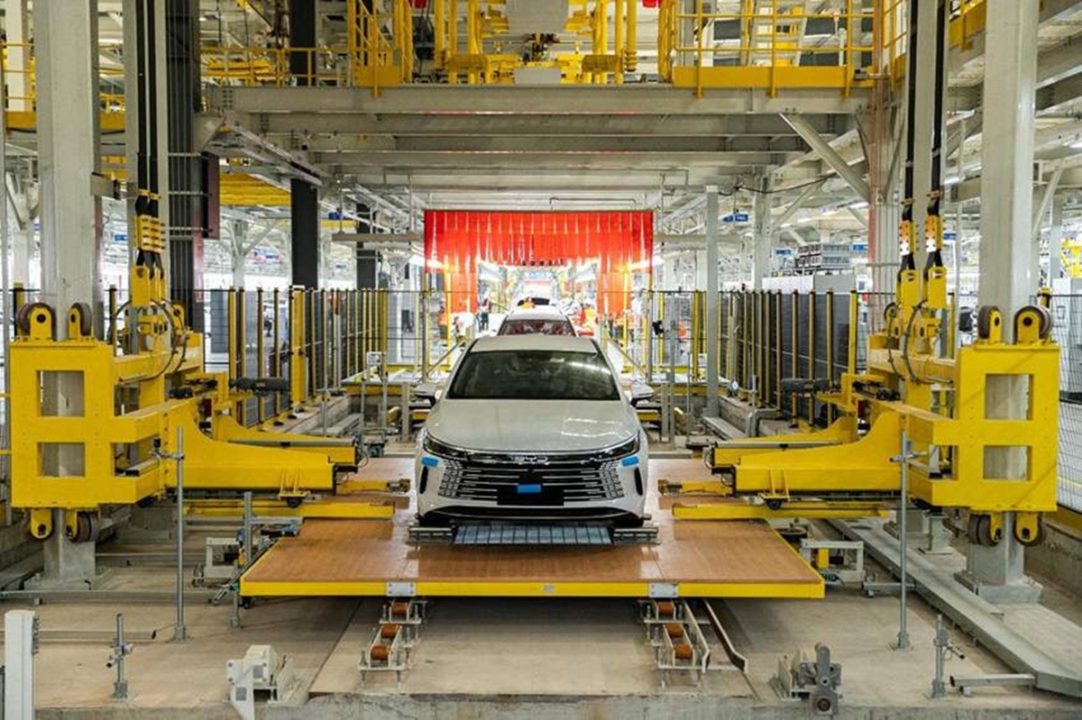 BYD retoma produção em Camaçari após bater recorde de 20 mil veículos