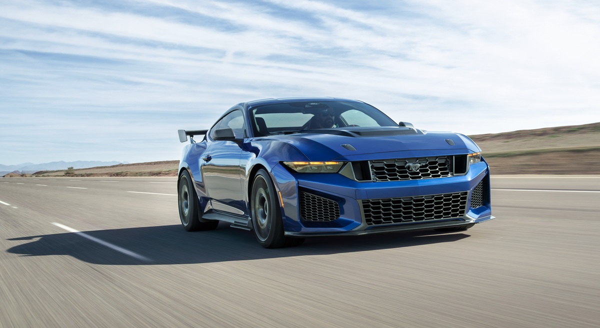 Sucessor do Shelby? Ford revela Mustang Dark Horse SC com motor de 800 cv