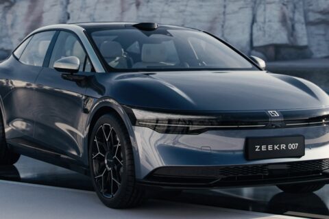 Ele vem aí: Zeekr 007 é registrado no Brasil e chega para encarar o BYD Seal
