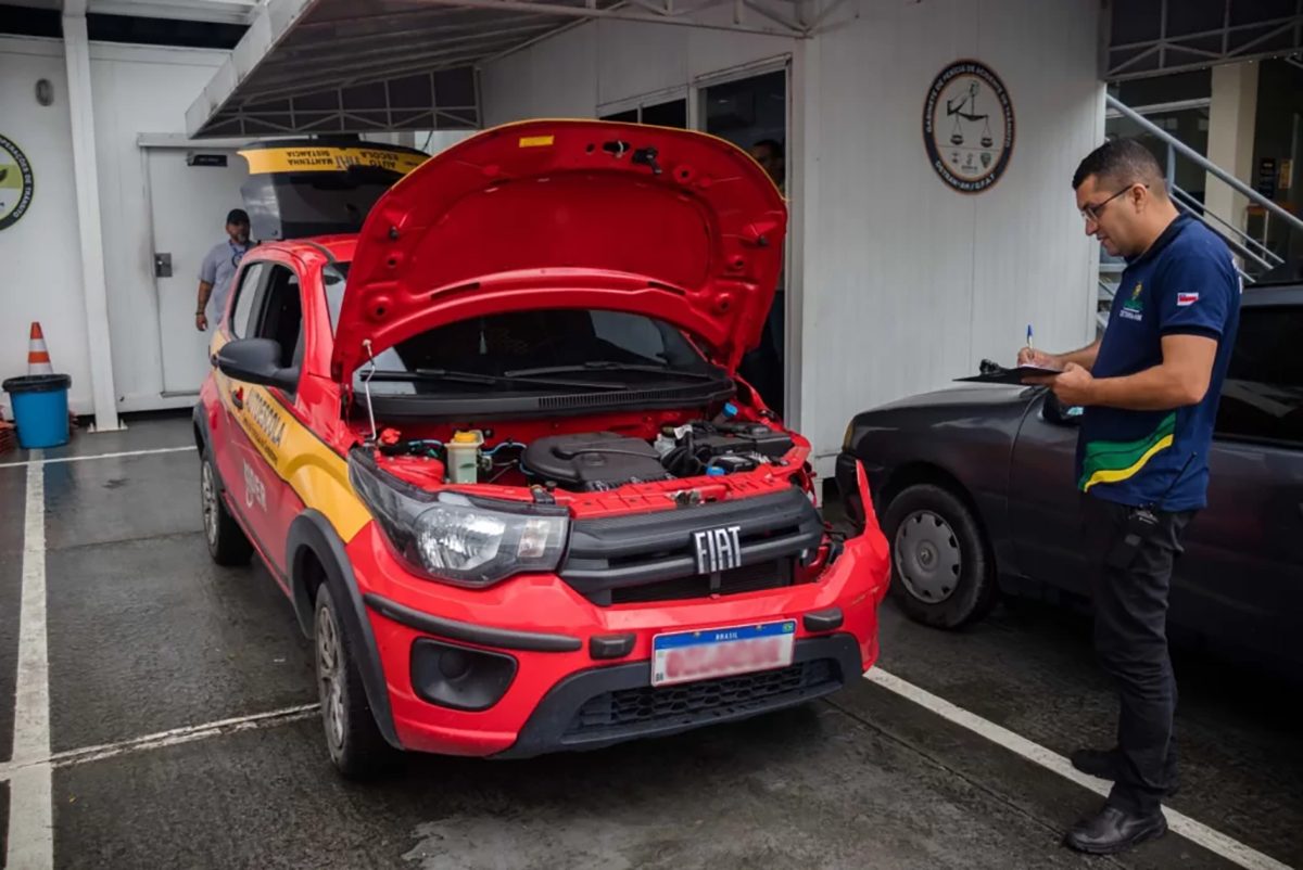 Vistoria de carros é obrigatória Vistoria de carros é obrigatória