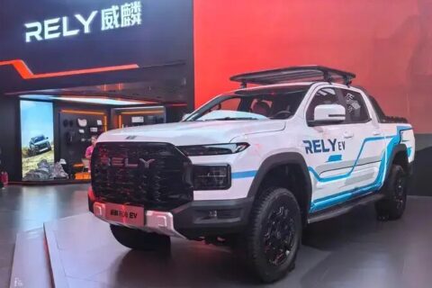 Chery lança sua primeira picape elétrica para concorrer com Hilux EV