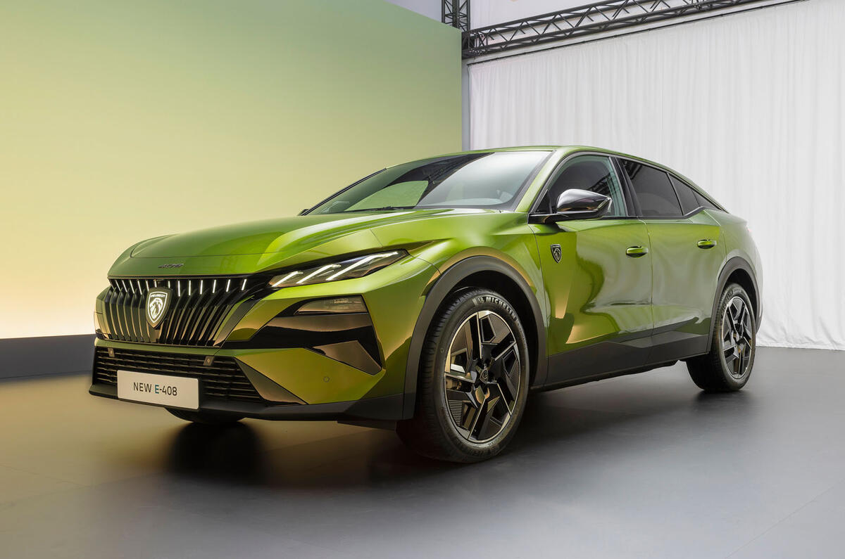 Peugeot 408 ganha atualização visual e um upgrade tecnológico