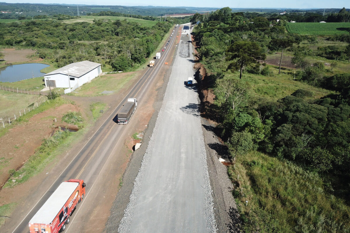 Obra de rodovia no Paraná utiliza tecnologia de concreto para durabilidade de 30 anos