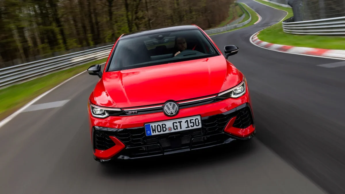 O Golf GTI mais caro da história tem 320 cv e preço de R$ 347 mil