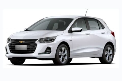 Hatch de R$ 106.990 é carta fora do baralho na disputa com Onix