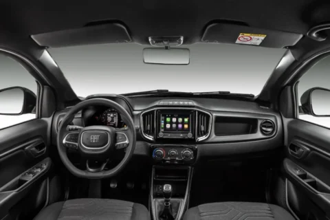 Picape compacta da Fiat joga quase R$ 30 mil fora para atacar Saveiro e Oroch