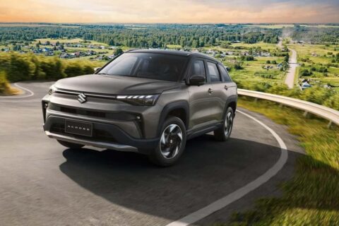 Novo Suzuki Across herda visual do Toyota RAV4 e adota estratégia clássica do Celta