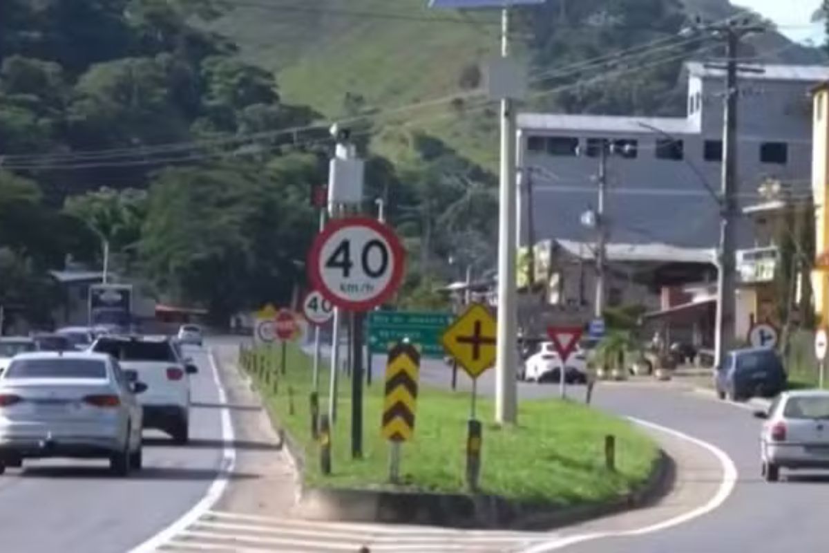 Motoristas brasileiros descobrem “atalho” para fugir de radar em 2026