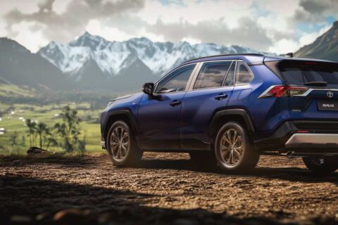 Vendas baixas forçam Toyota a liberar R$ 50 mil no RAV4