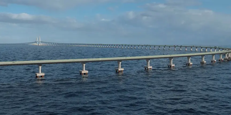 Gigante de concreto: Brasil e China iniciam construção da maior ponte da América Latina em 2026