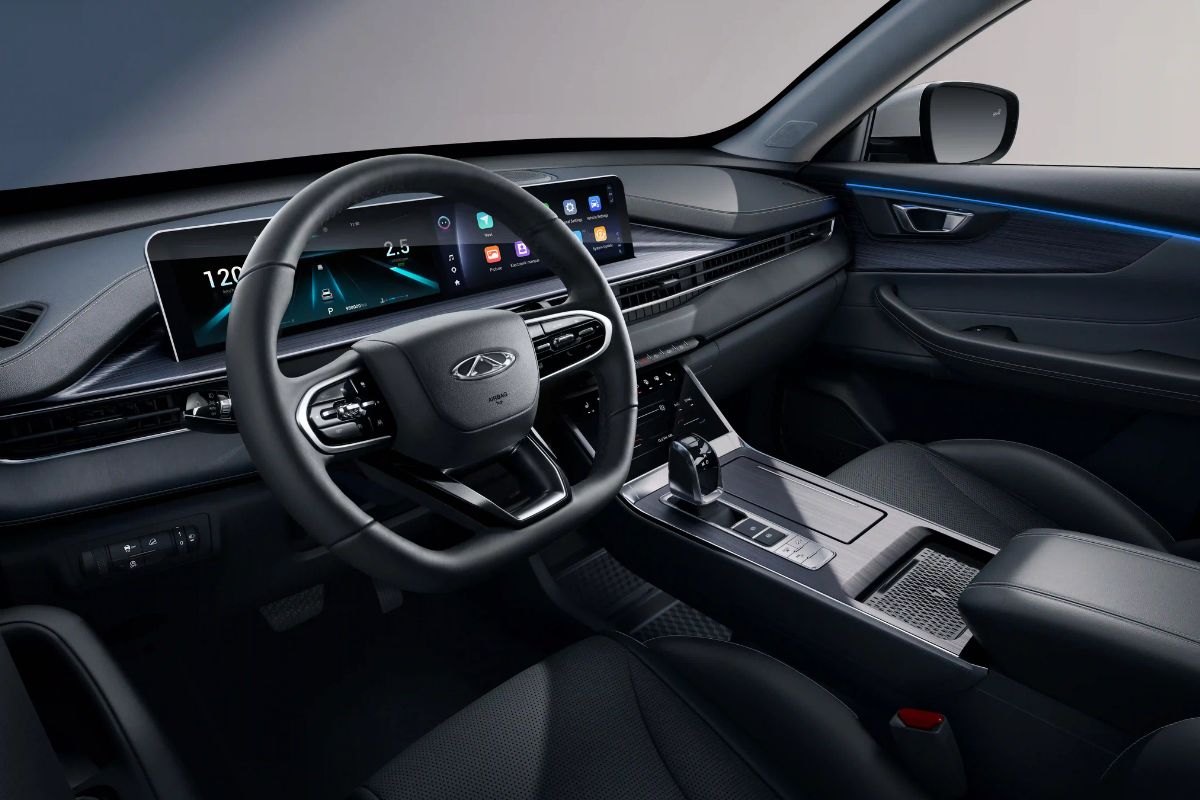 Interior com o detalhe do Tiggo 5X 2027