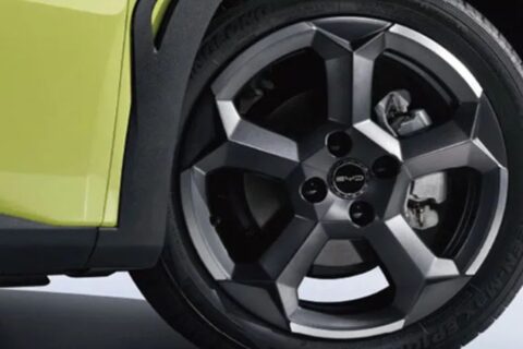 Crise bate na porta e BYD, Fiat e Toyota reagem rápido