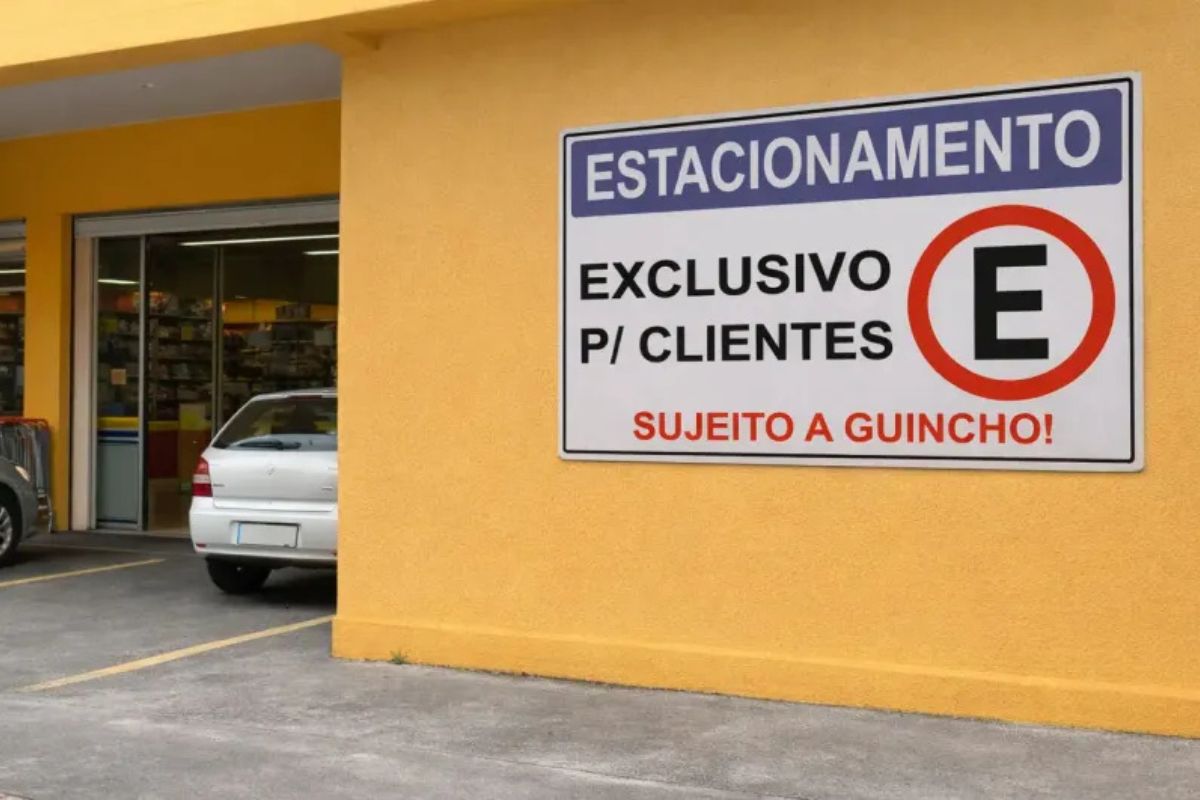 CONTRAN reforça: estacionamento ‘exclusivo para clientes’ não é legal